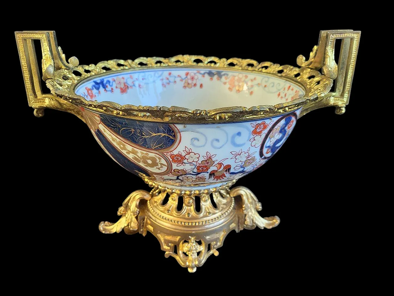 Bowl montata in bronzo, Imari, '700 1