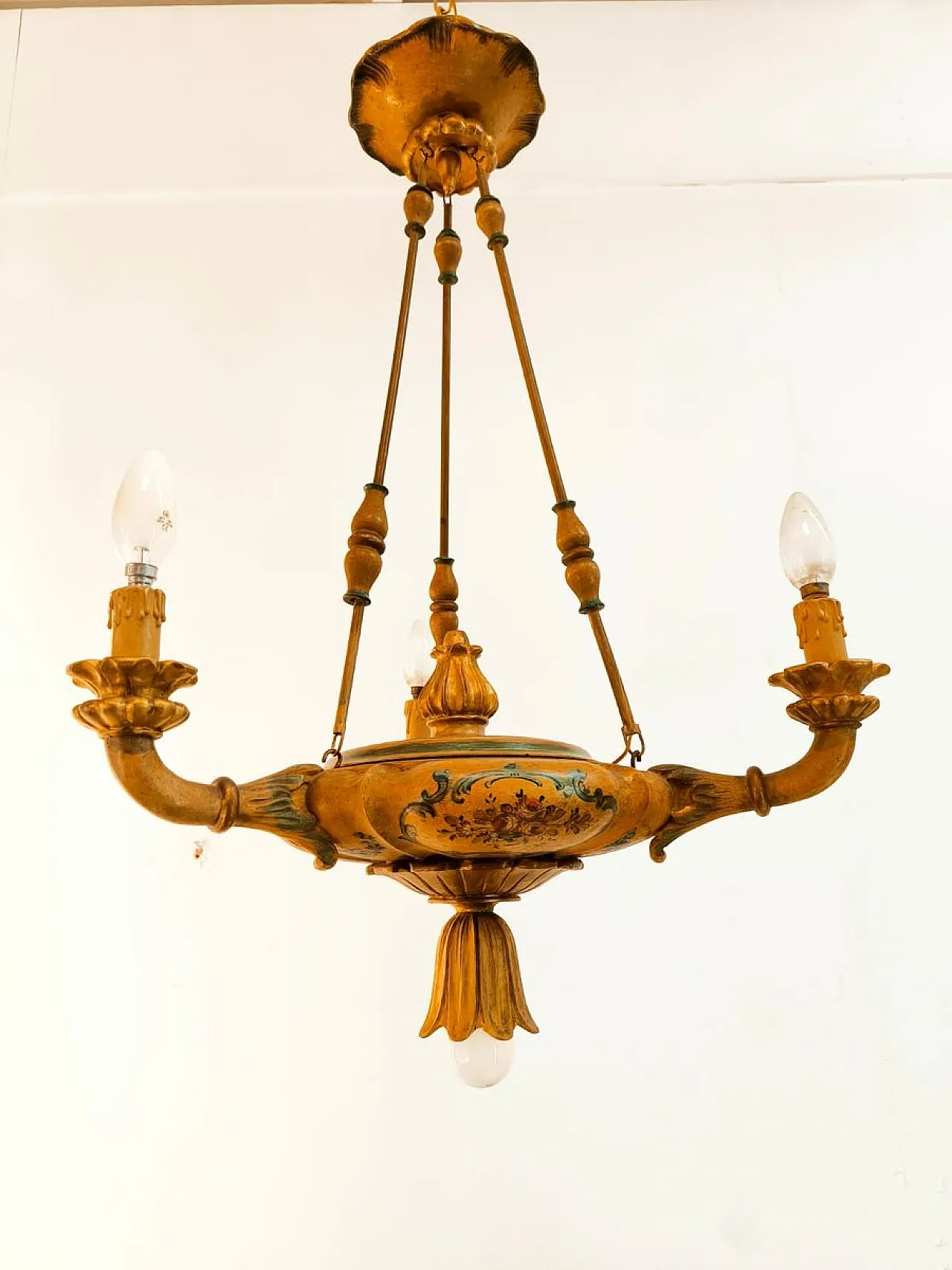 Four-light pendant lamp in decorated wood, 1940s 13