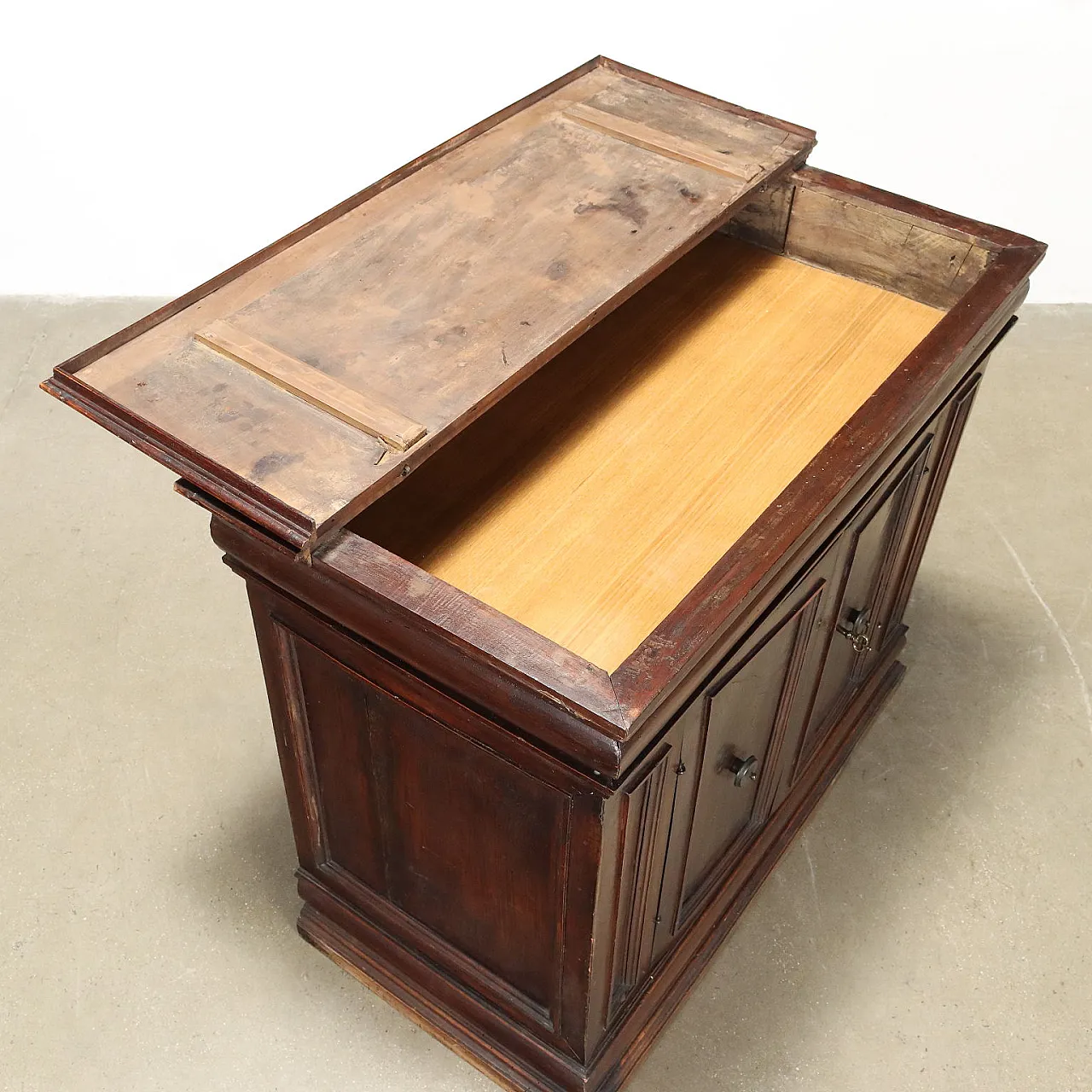 Poplar Baroque sideboard, 18th century 4