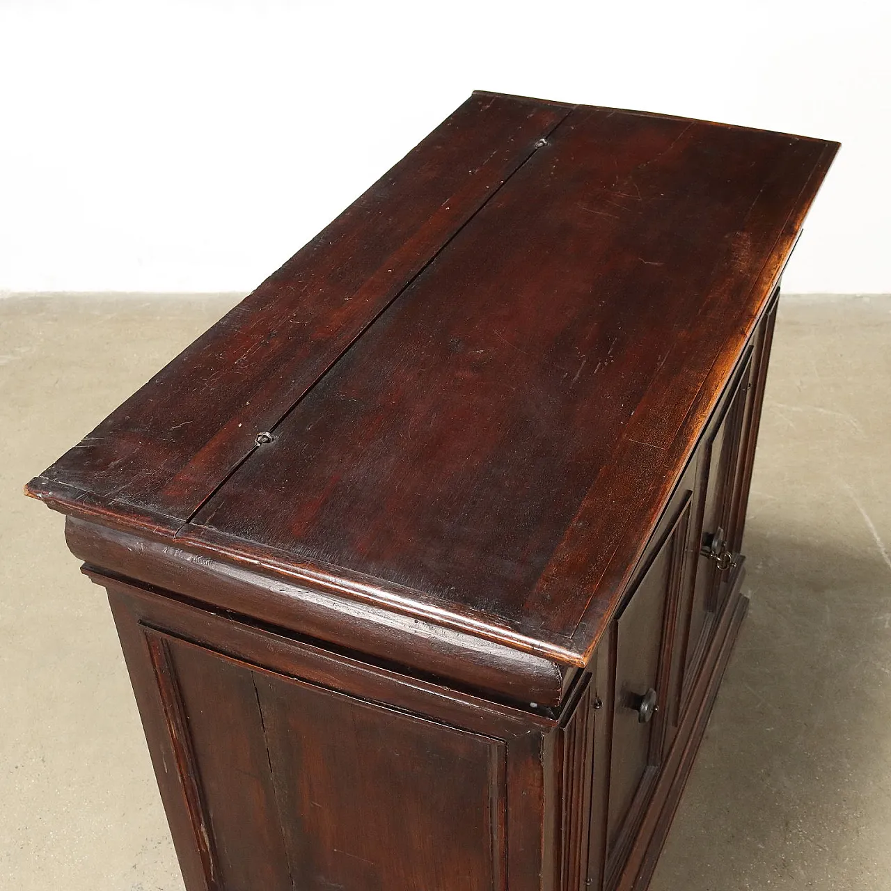 Poplar Baroque sideboard, 18th century 9