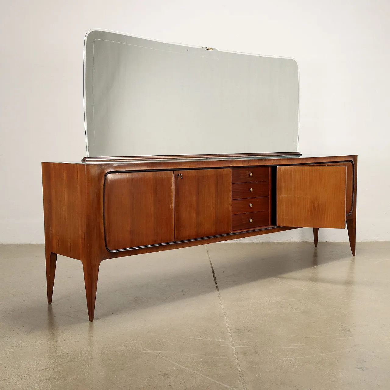 Credenza buffet con specchio in legno impiallacciato noce, anni '50 4