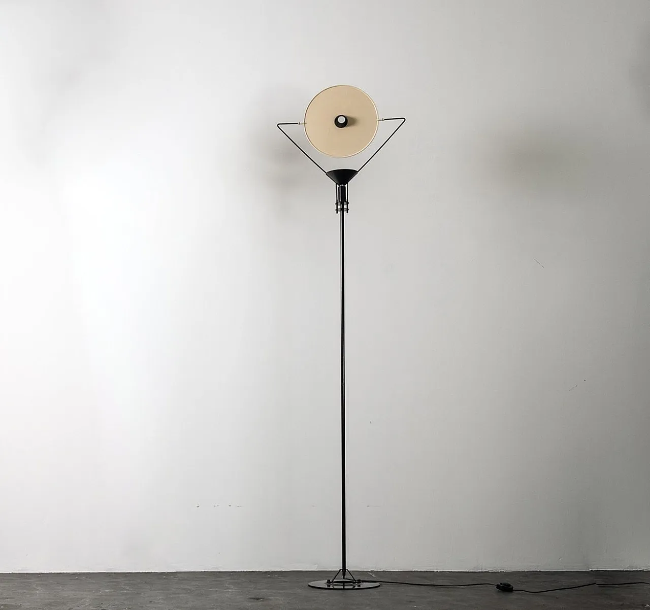 Polifemo floor lamp by Carlo Forcolini, 1980s 11