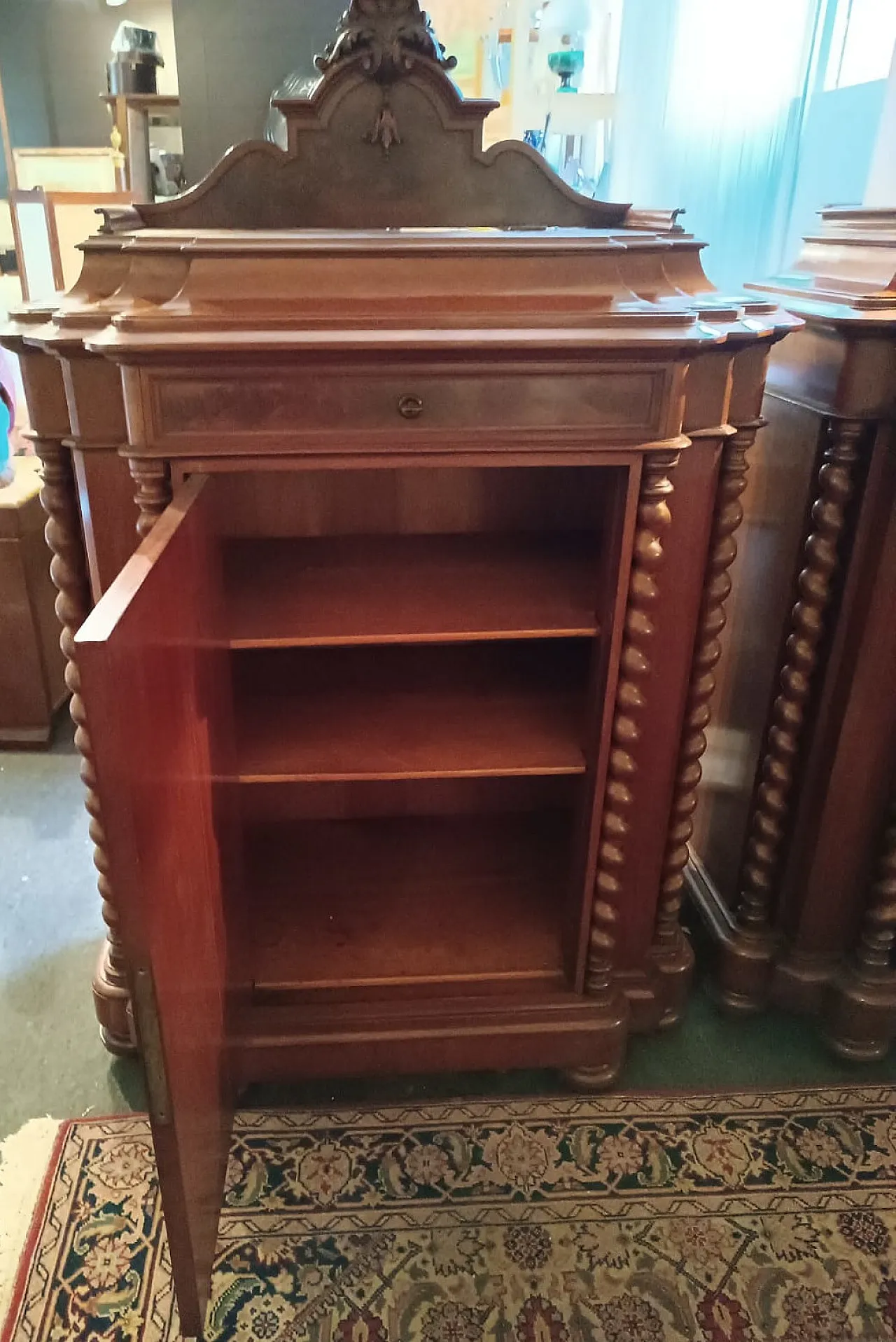 Pair of Biedermeier furniture in mahogany feather, 19th century 2