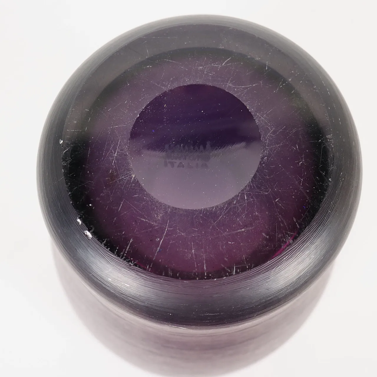 Vaso in vetro viola di Paolo Venini della serie Incisi, anni '50 6