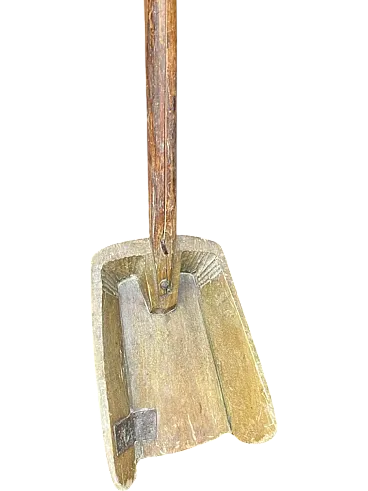 Rustic Grain shovel in wood, Italy, early 20th century