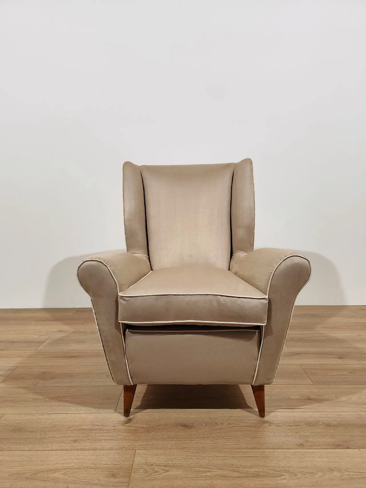 Armchair by Gio Ponti for Isa Bergamo, 50s 5