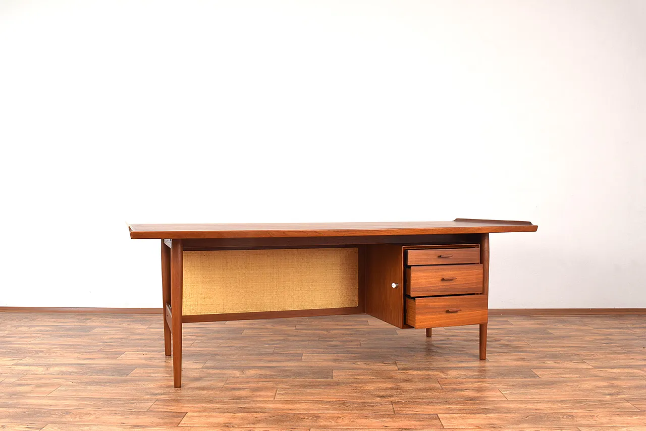 Mid-Century Teak Desk by Arne Vodder for Sibast, 1960s 4