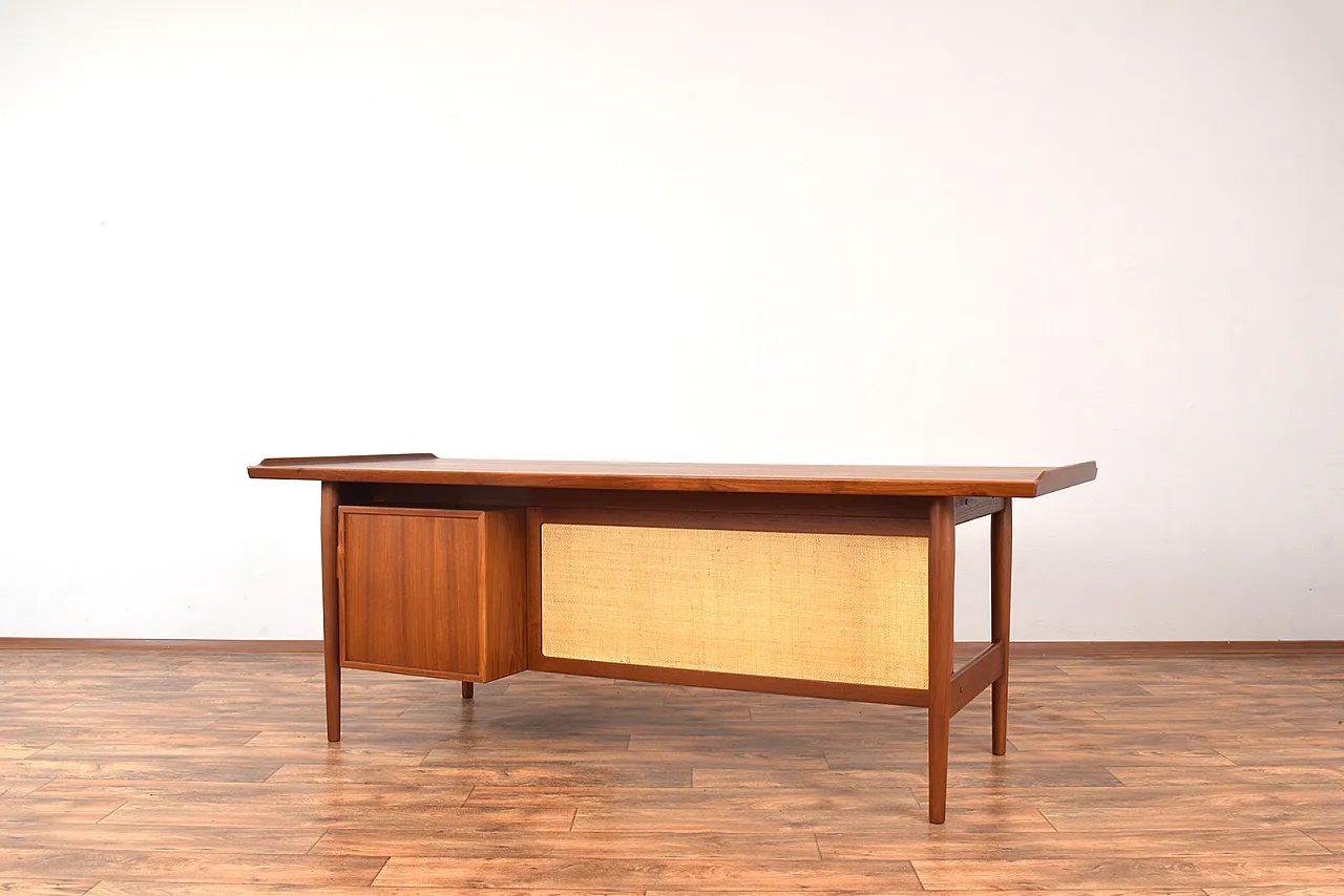 Mid-Century Teak Desk by Arne Vodder for Sibast, 1960s 6