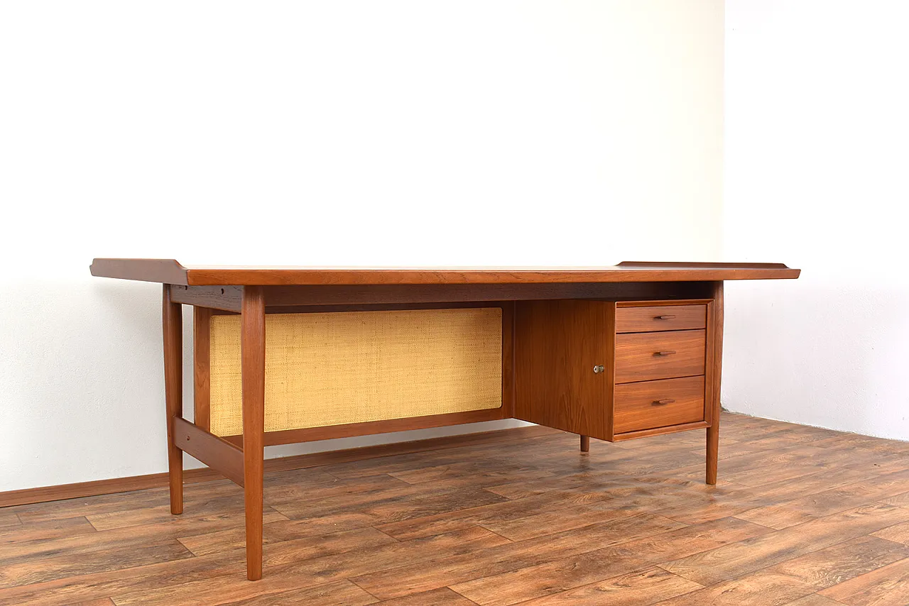 Mid-Century Teak Desk by Arne Vodder for Sibast, 1960s 9