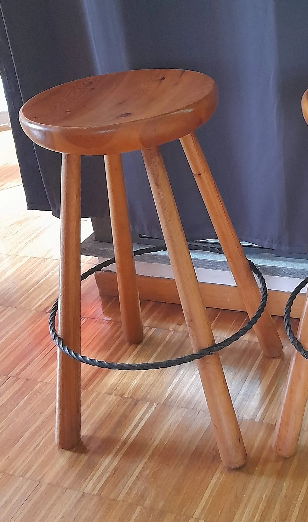 Pair of solid wood stools in the style of Charlotte Perriand, 70s 6