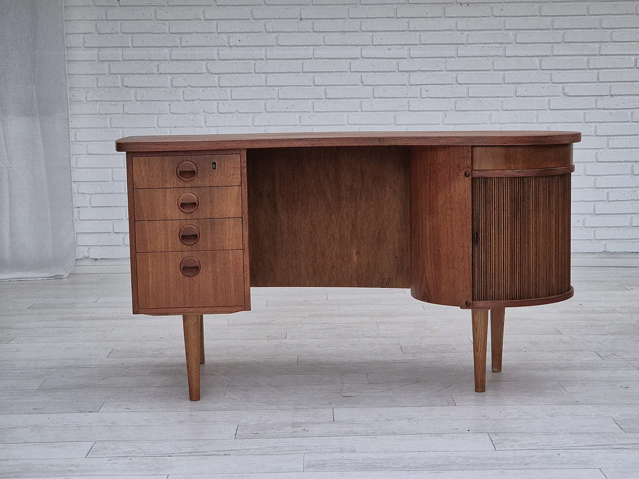 Danish desk by Tibergaard Nielsen for Ikast Møbelfabrik, 60s 1