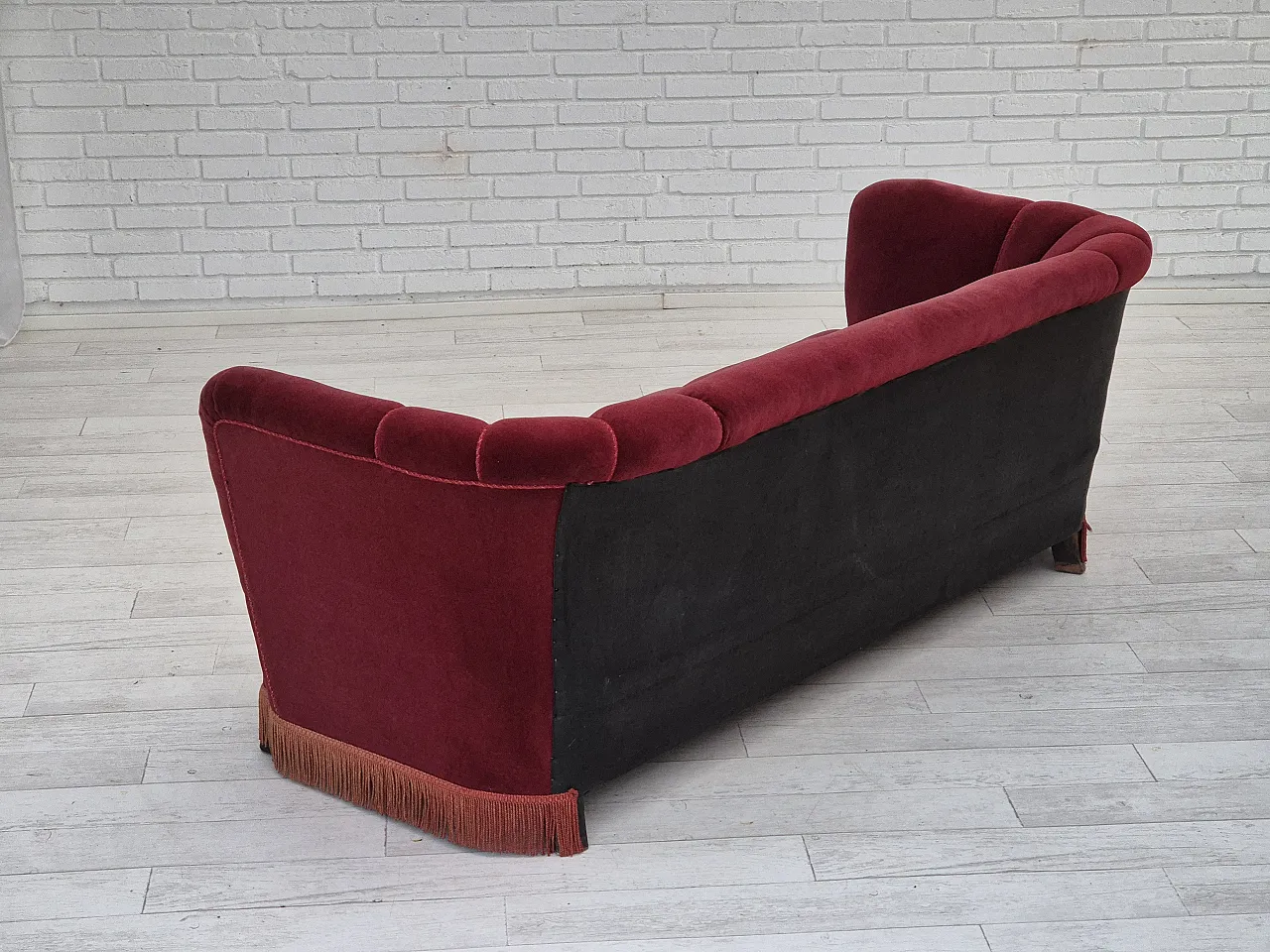 Danish 3 seater sofa cherry-red furniture, 60s 11