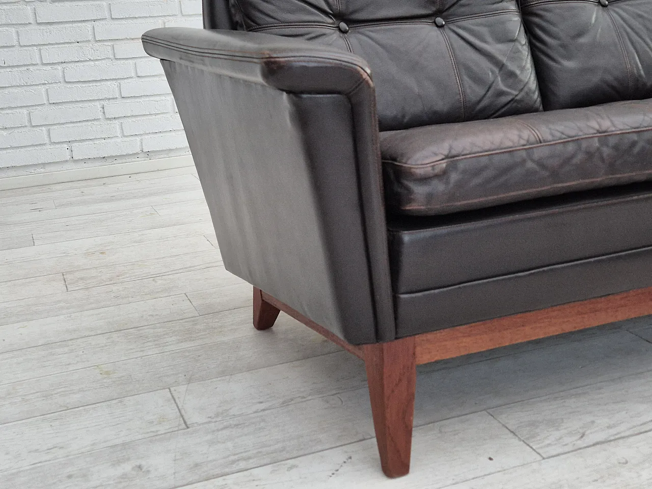 Danish 2 seater sofa in leather, 70s 3