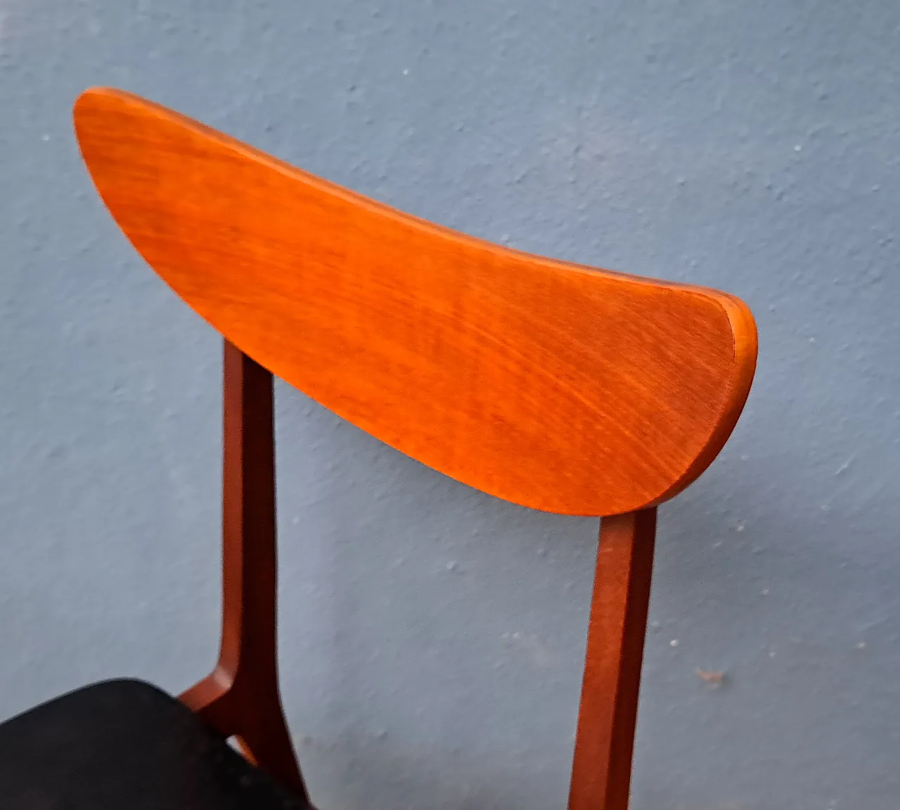 4 danish style teak chairs, 60s 7