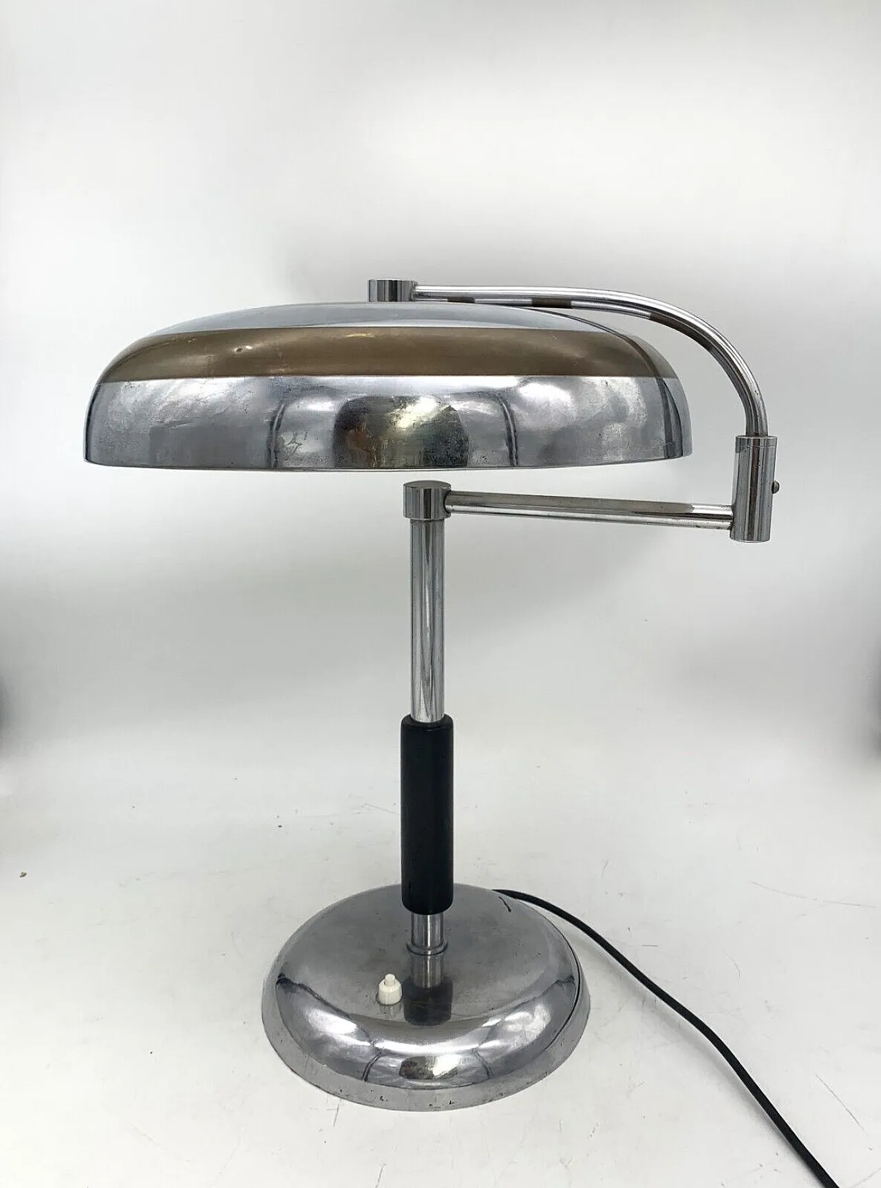 Movable ministerial table lamp, 1940s 1