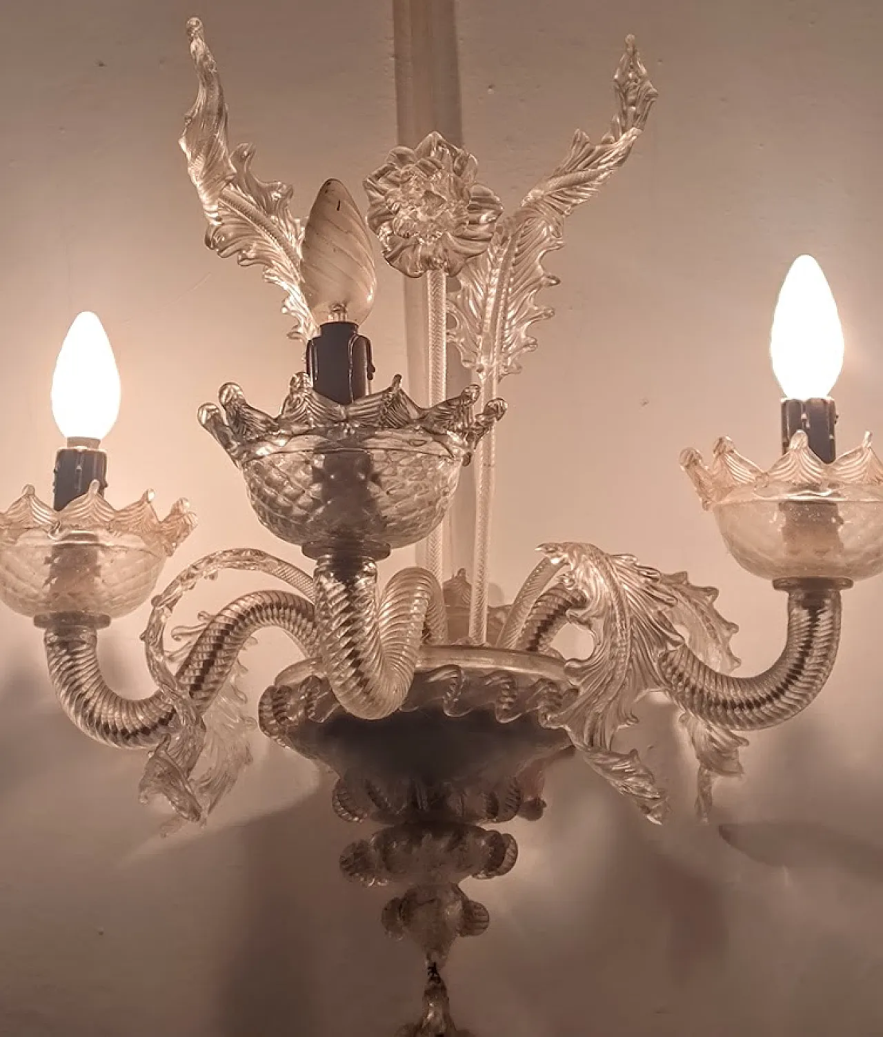 4 Murano classic Chadeliers and 7 sconces,  1930s 13