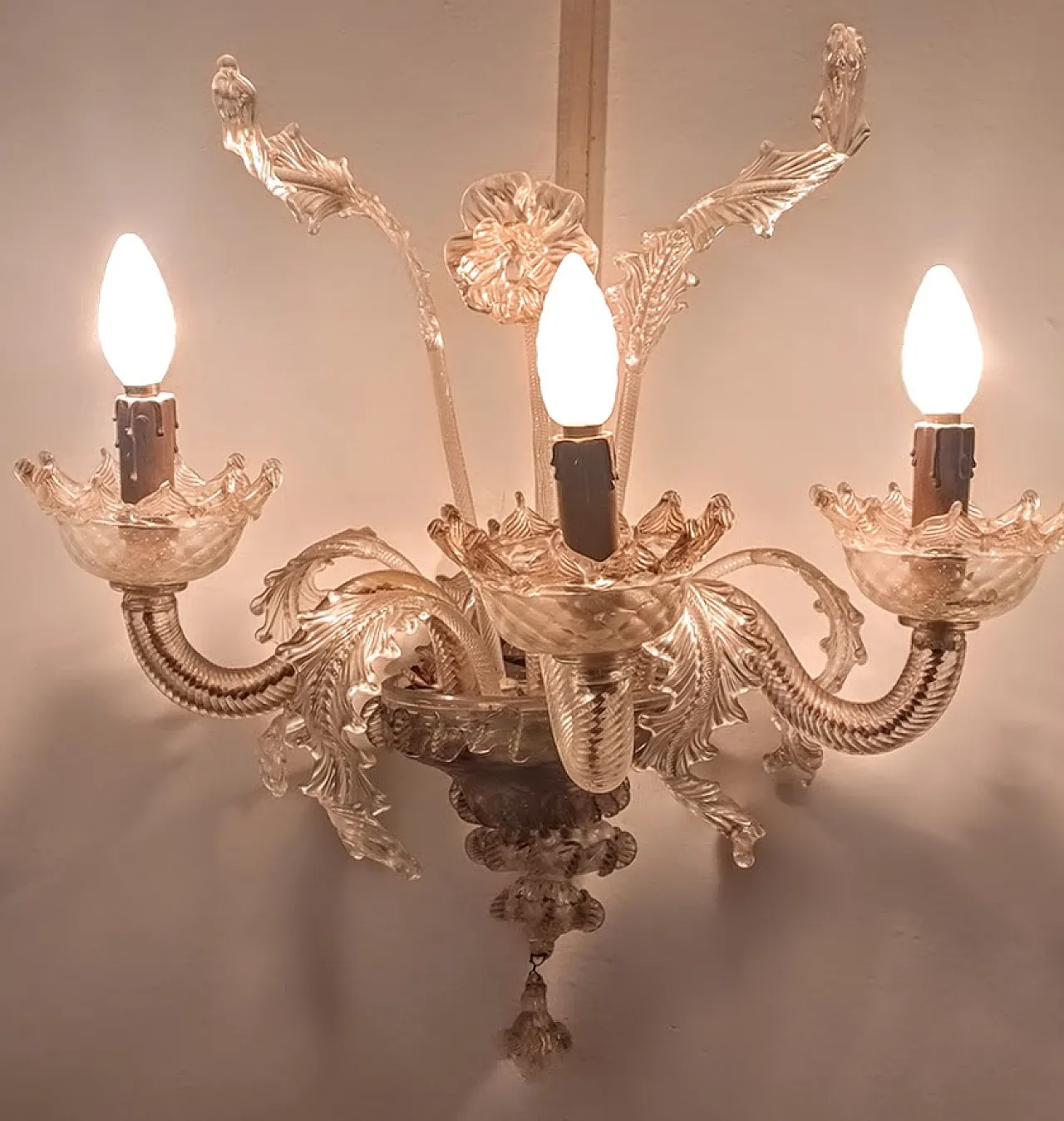 4 Murano classic Chadeliers and 7 sconces,  1930s 14