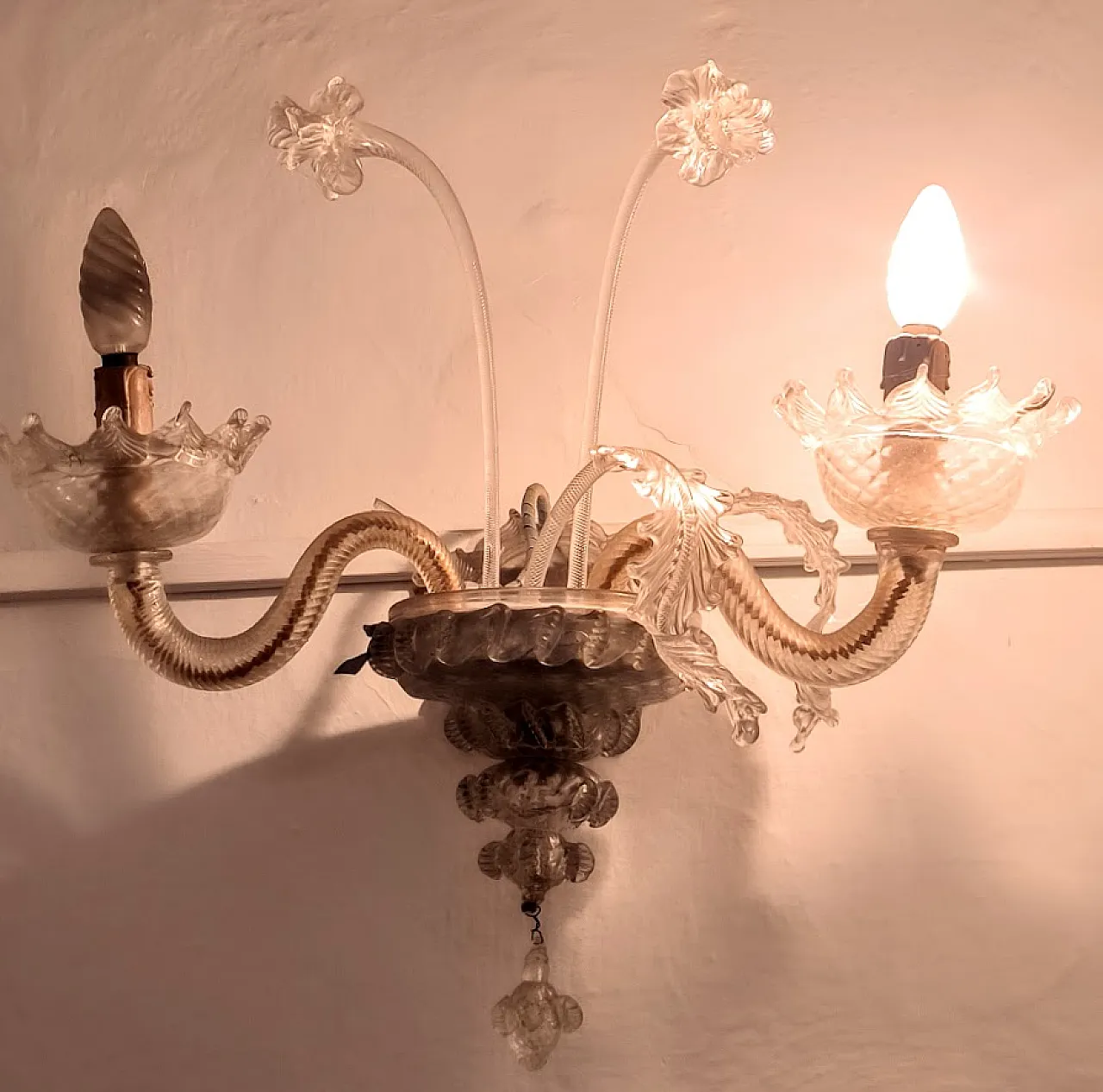 4 Murano classic Chadeliers and 7 sconces,  1930s 24