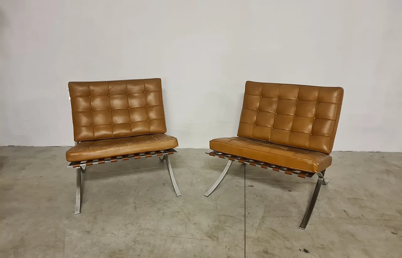 Pair of Knoll Barcellona armchairs, 60s 1