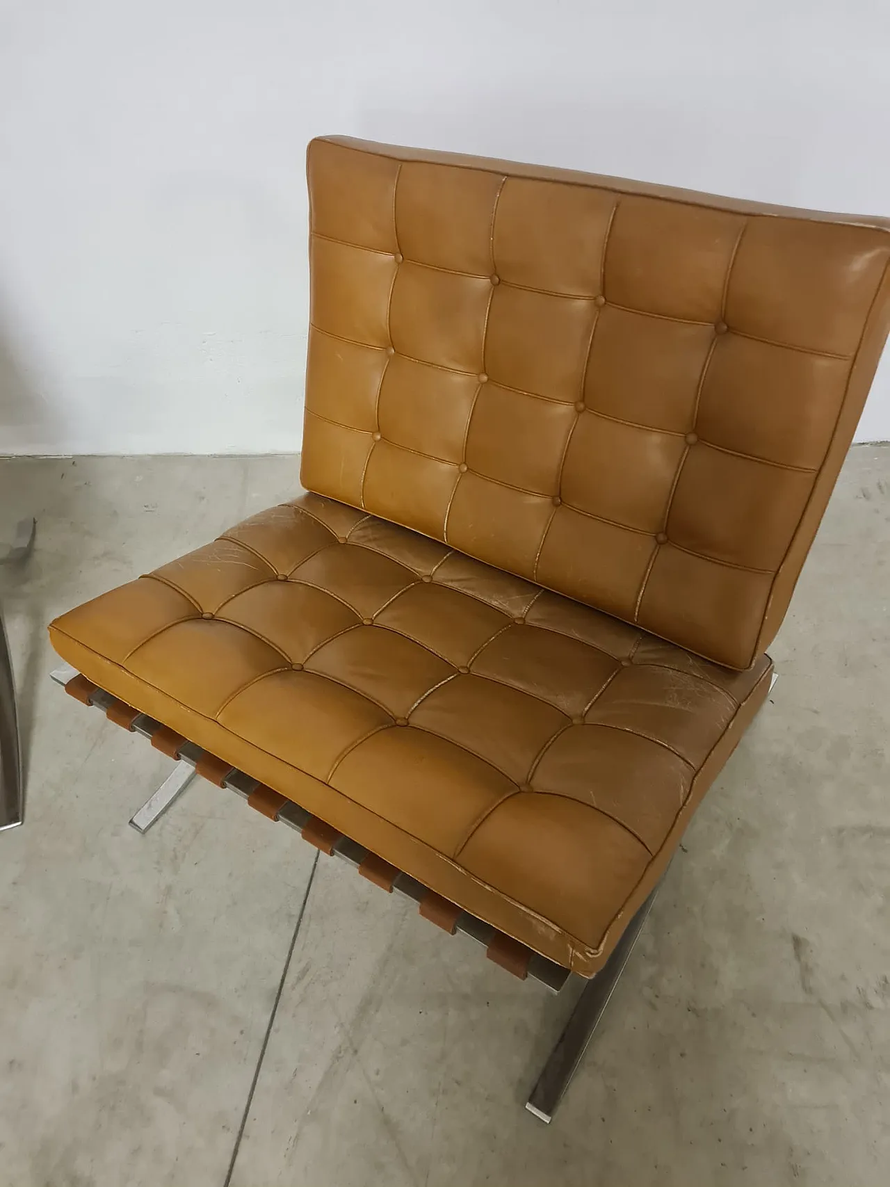 Pair of Knoll Barcellona armchairs, 60s 5