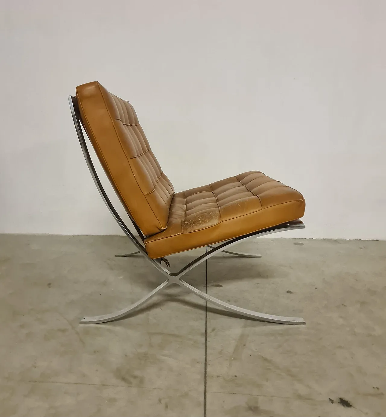 Pair of Knoll Barcellona armchairs, 60s 11