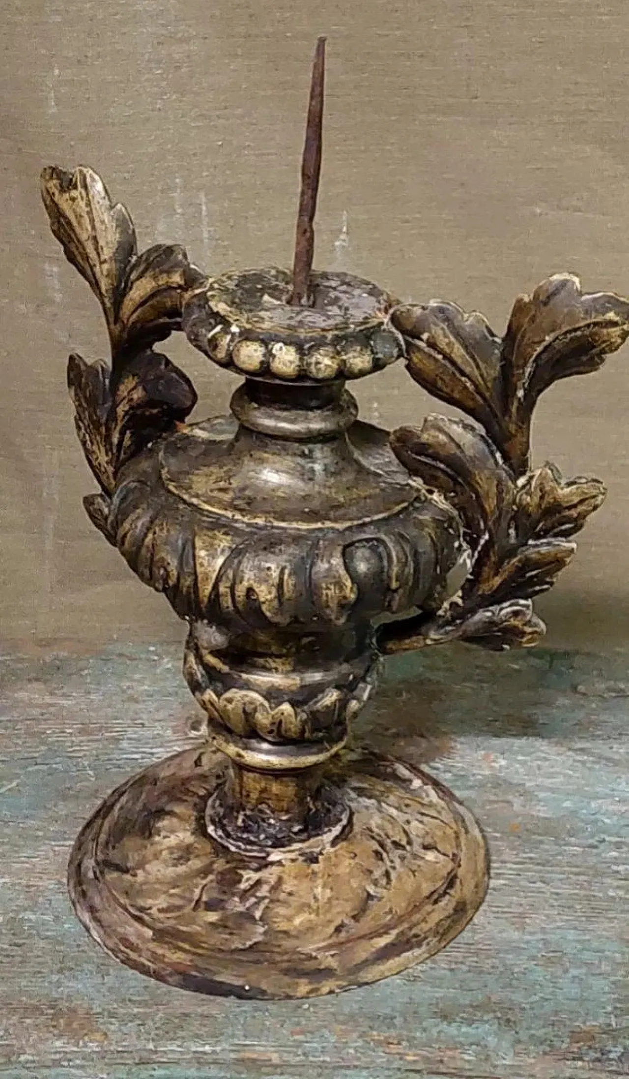 Carved wooden candlestick, 18th century 2