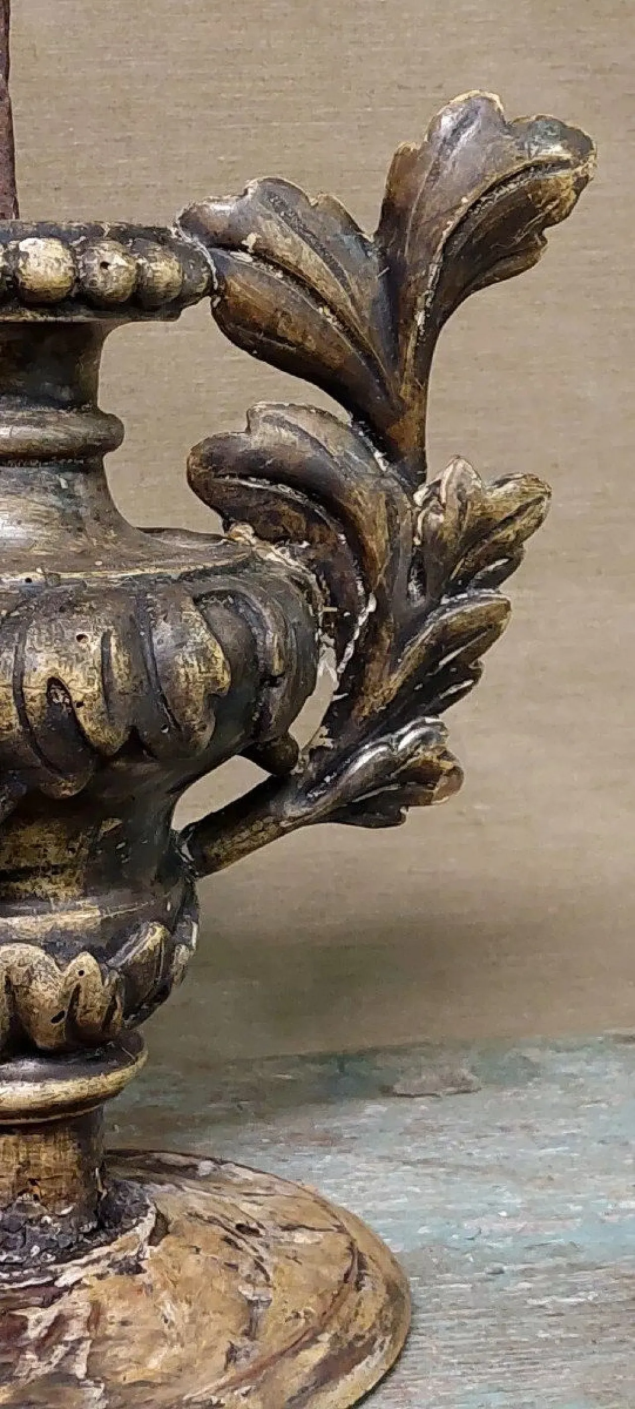 Carved wooden candlestick, 18th century 9