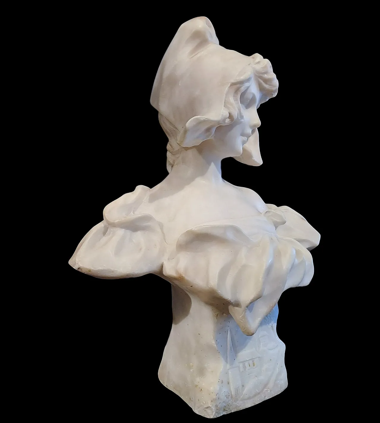 Jean Louis Gregoire, Bust of a girl, alabaster scupture, 19th century 3