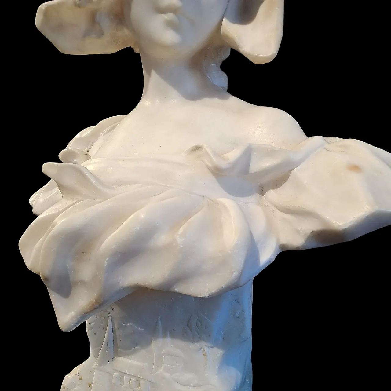 Jean Louis Gregoire, Bust of a girl, alabaster scupture, 19th century 5