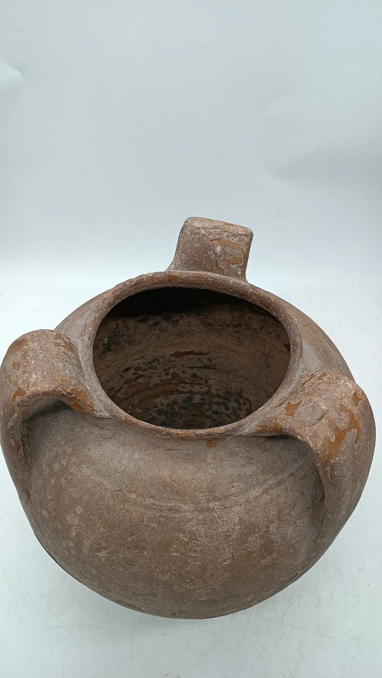 Terracotta jug, 16th century 4