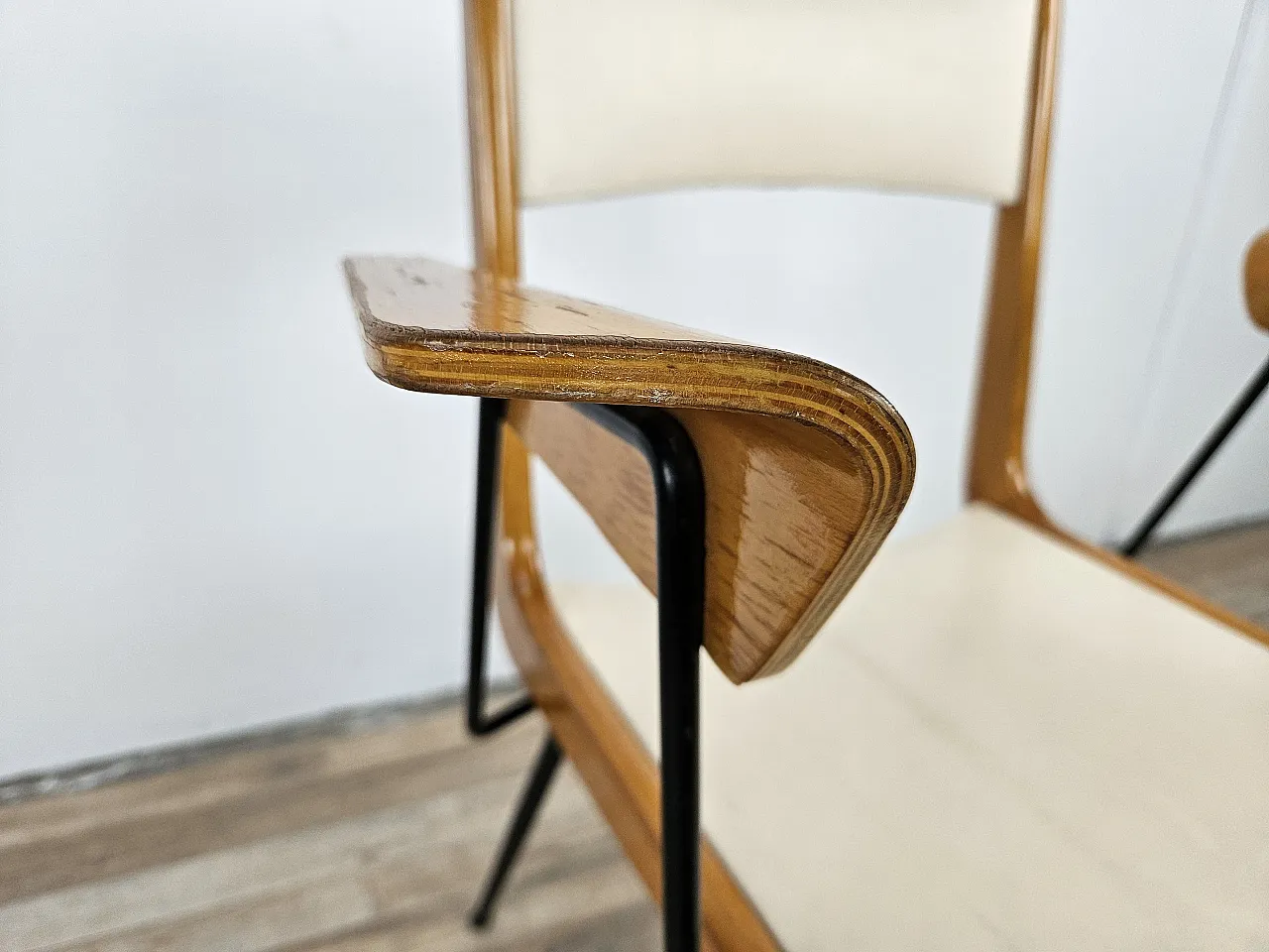 Boomerang chair by Carlo De Carli white seat, 1950s 9