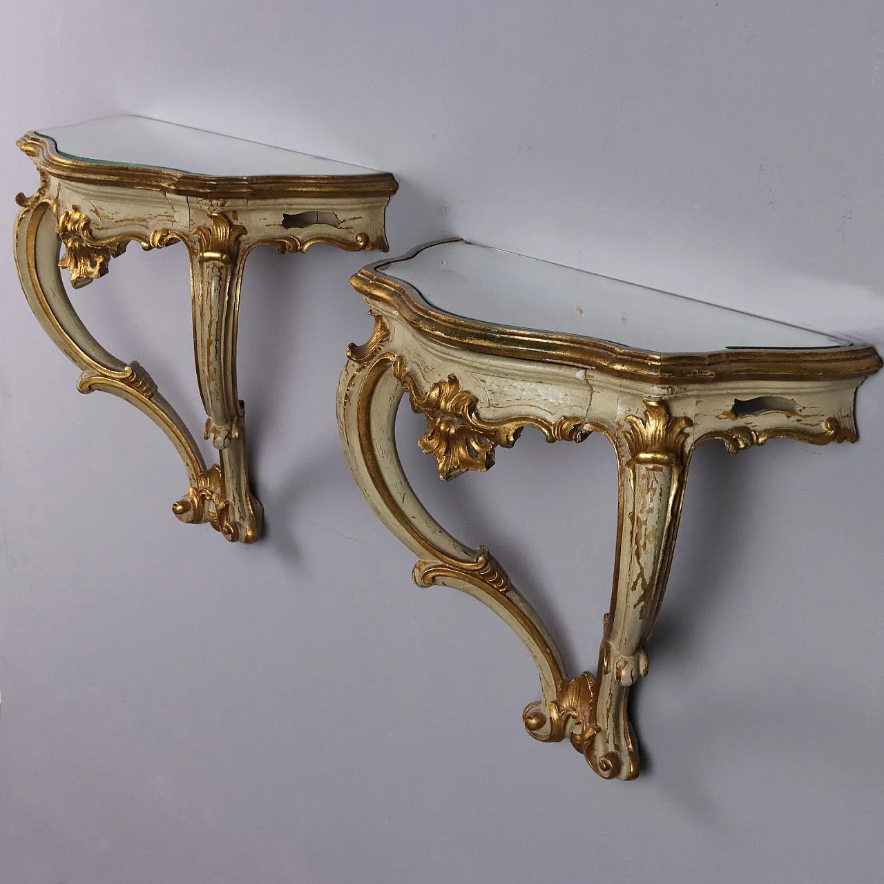 Pair of Rococo style consoles, 20th century 3