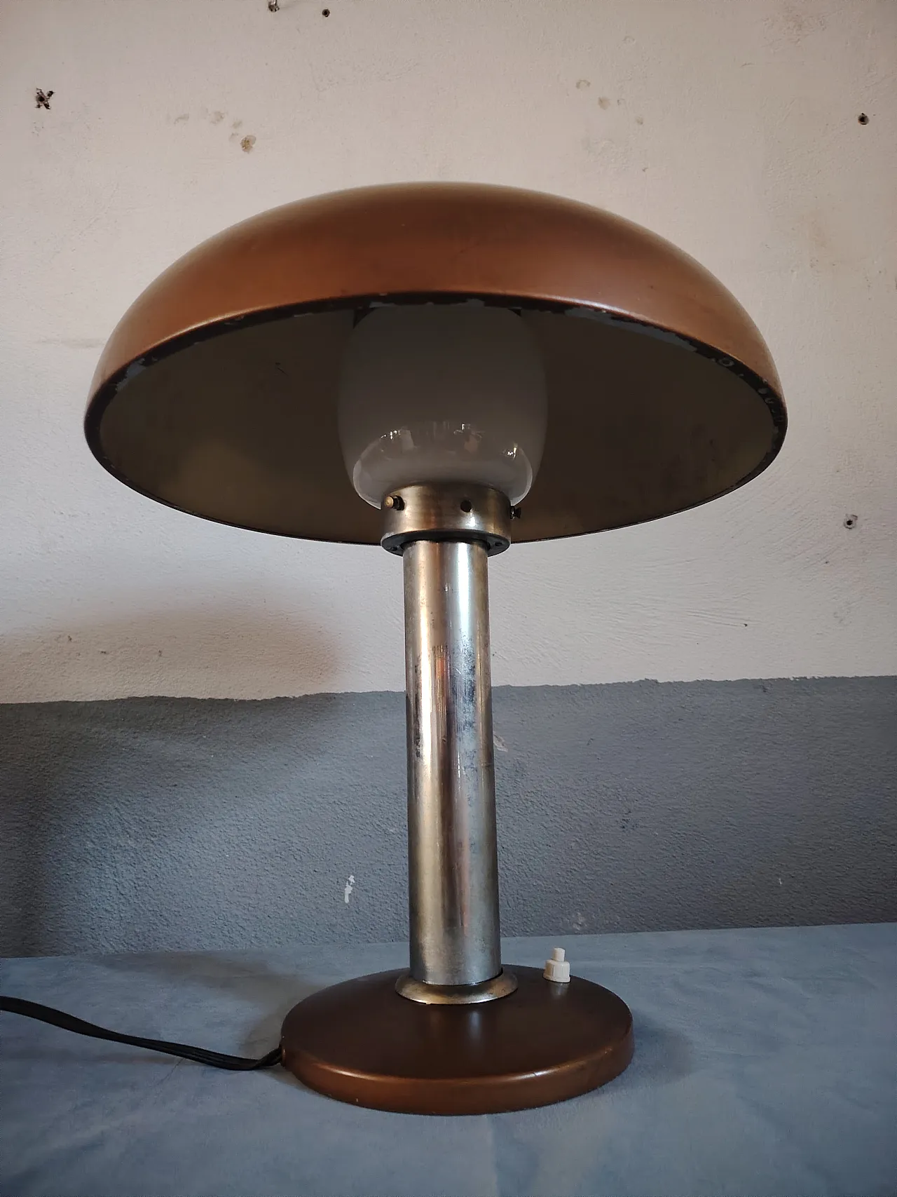 Lampada da tavolo di Gio Ponti per Ugo Pollice, anni '40 2