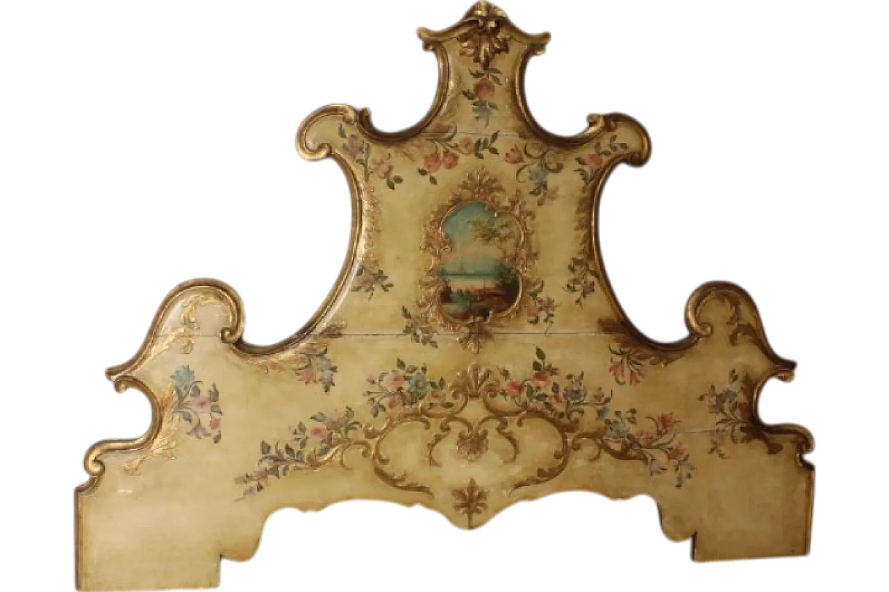 Painted and gilded wooden headboard, mid 19th century 31