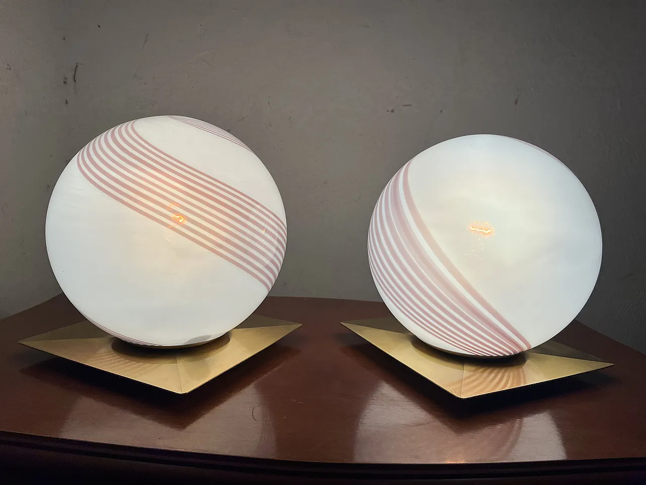 Pair of Swirl table lamp, 70s 7