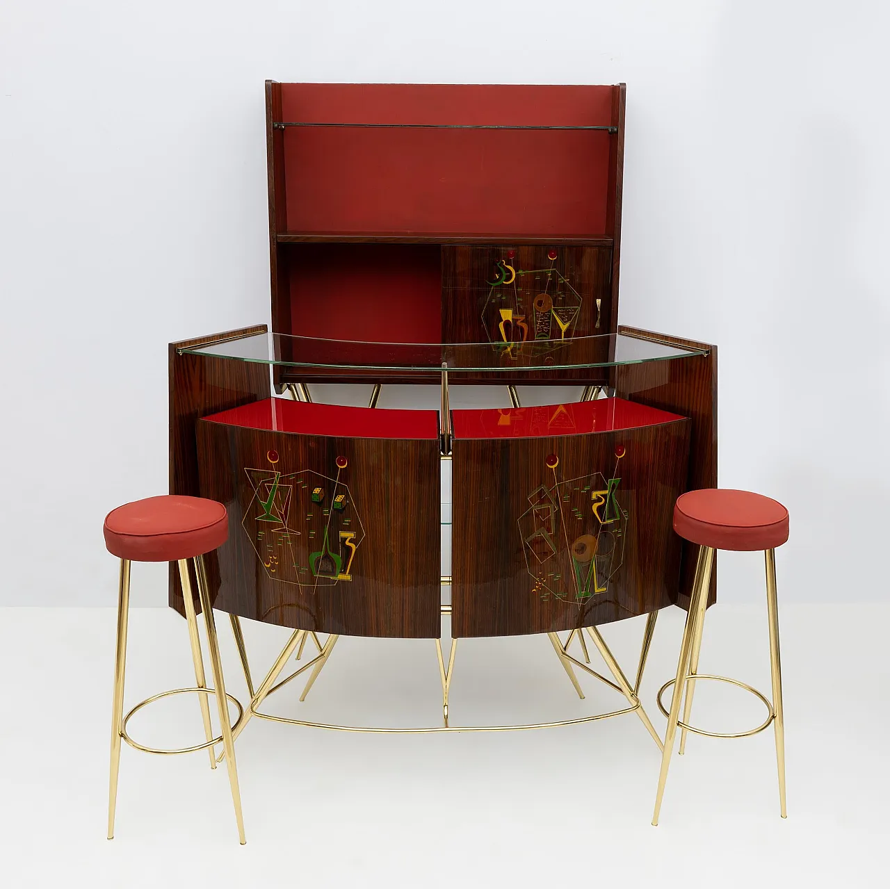 Brass and walnut bar cabinet with 2 stools, 1950s 10