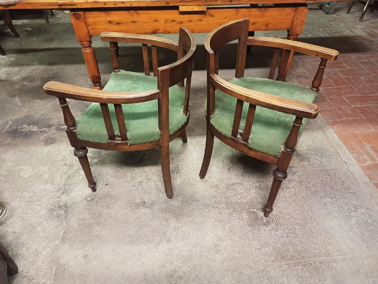 Pair of Genoese walnut armchairs, 19th century 3