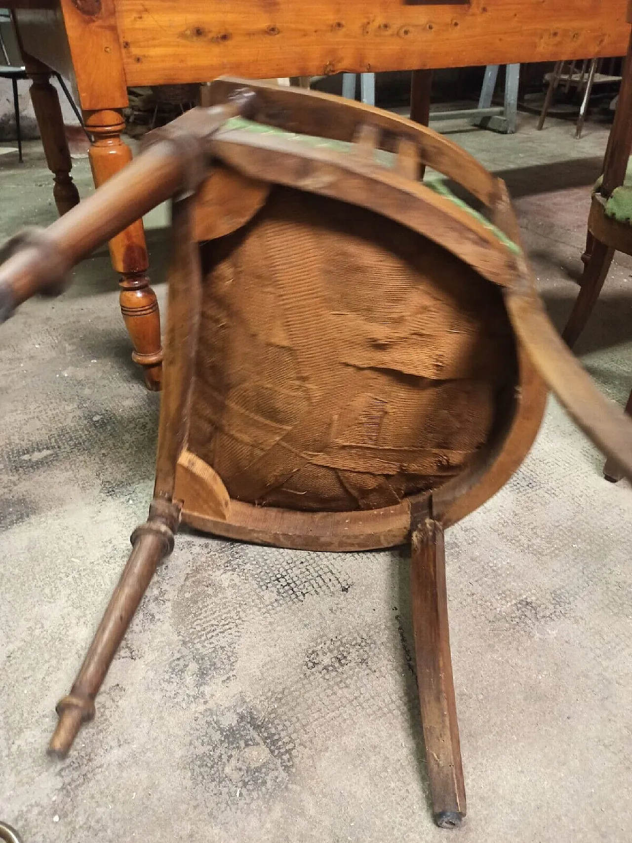 Pair of Genoese walnut armchairs, 19th century 11