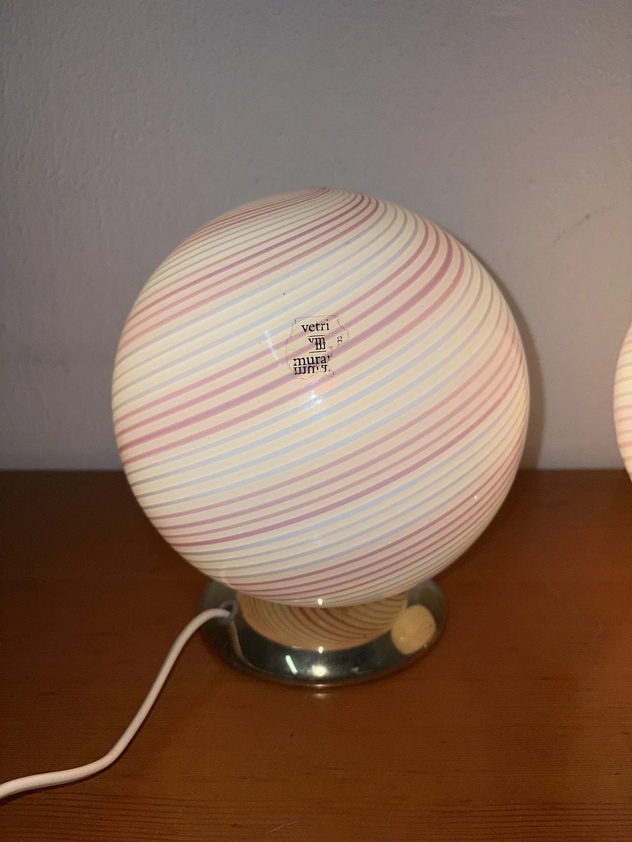 Pair of pink swirl lamps, 70s 2