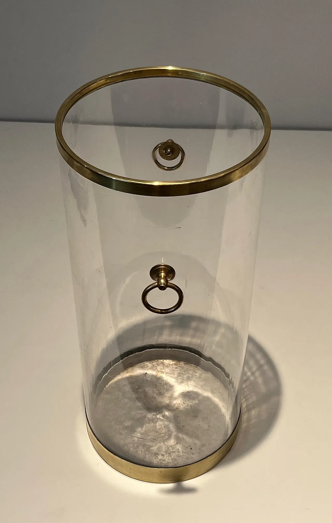 Round lucite and brass umbrella stand, 1970s 10