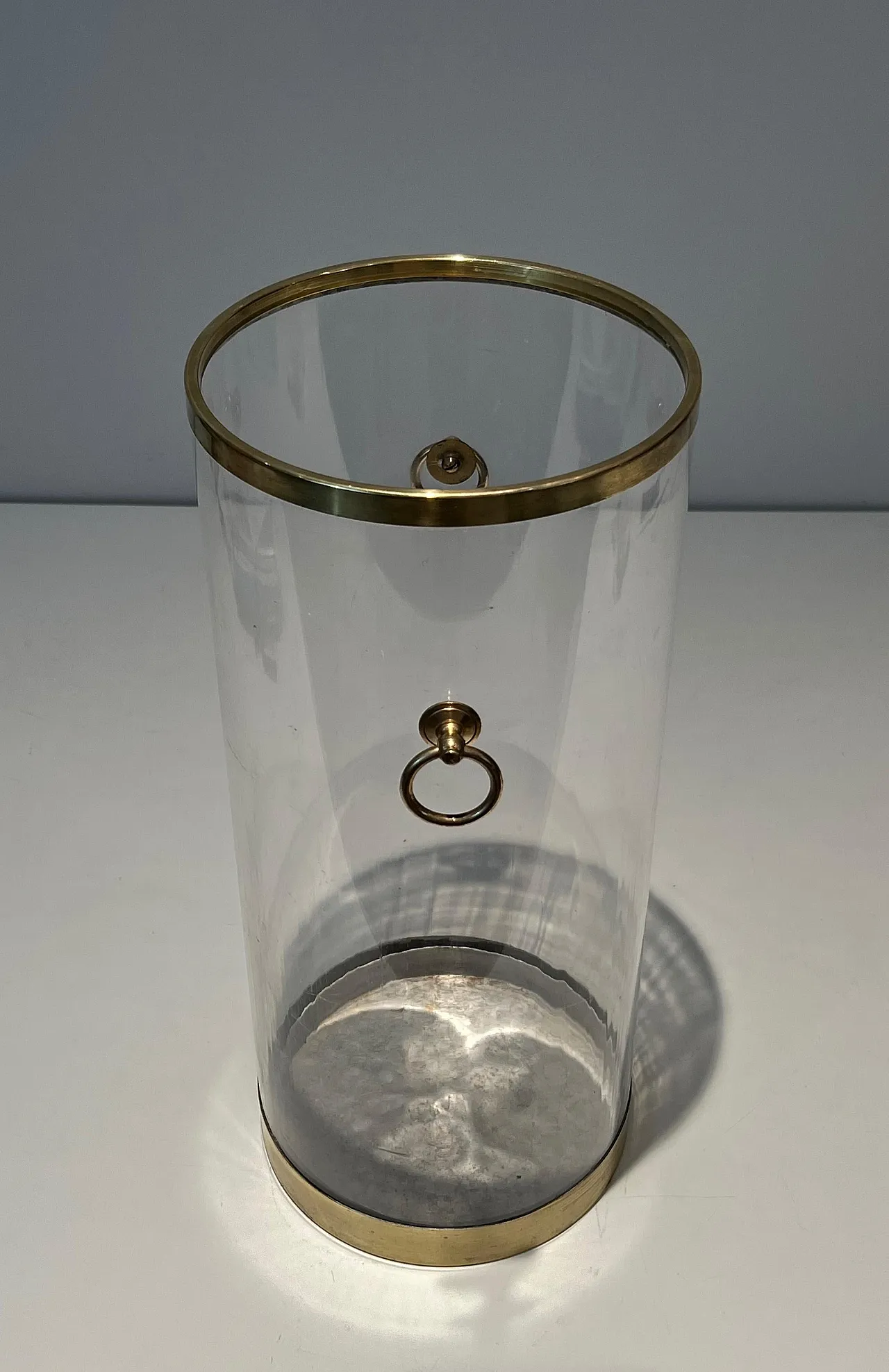 Round lucite and brass umbrella stand, 1970s 13