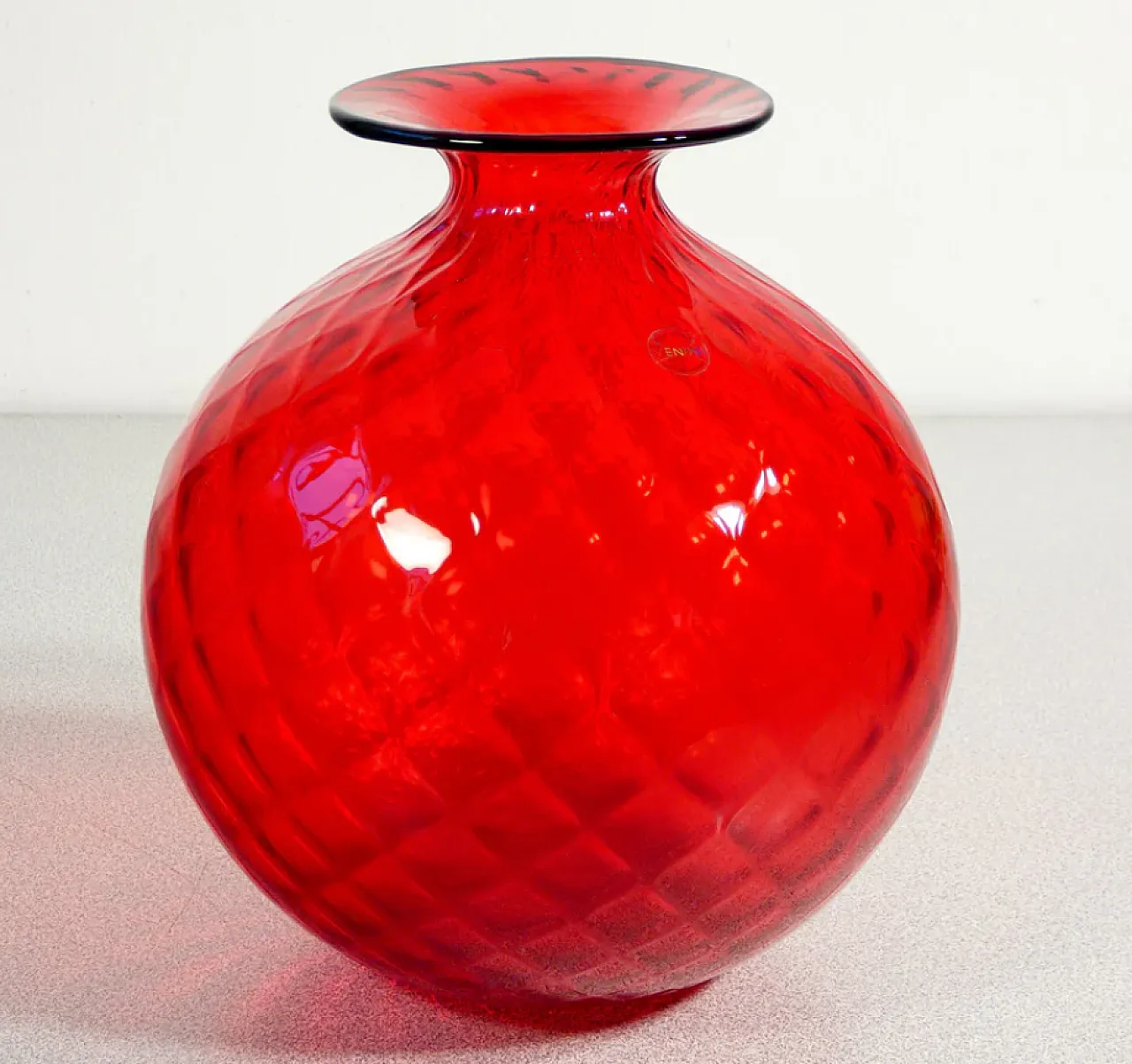 Single-flower Murano blown glass vase by Venini, 2000s 1