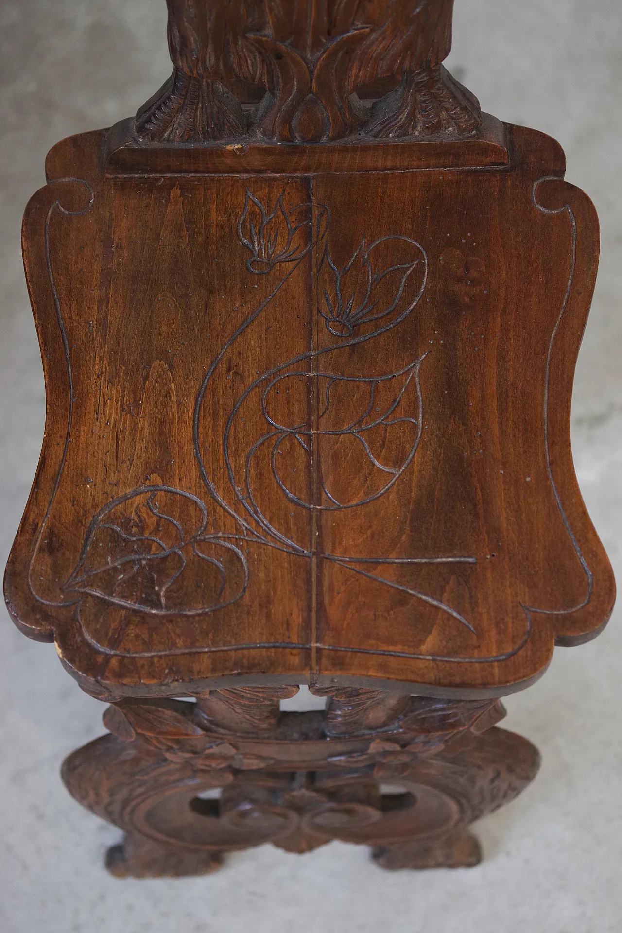 Pair of eclectic hand-carved wooden chairs, 19th Century 5