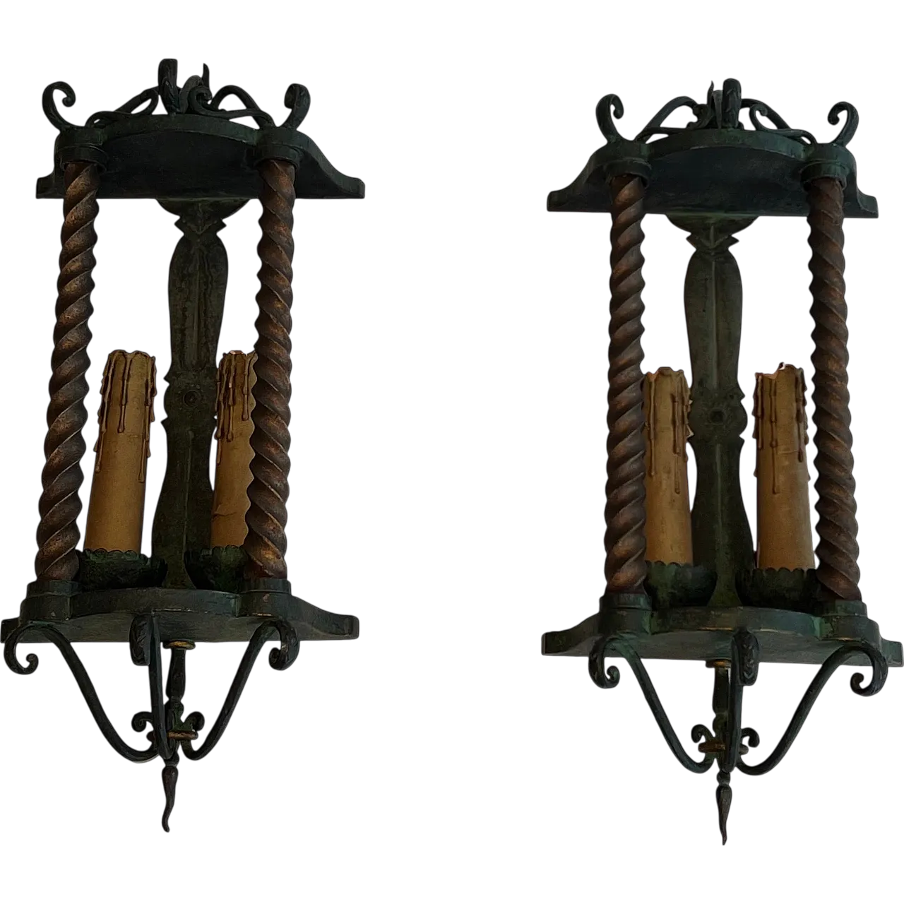 Pair of patinated wrought iron lanterns, 1940s 21