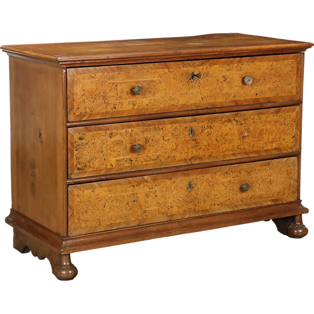 Walnut chest of 3 drawers, 17th century 11