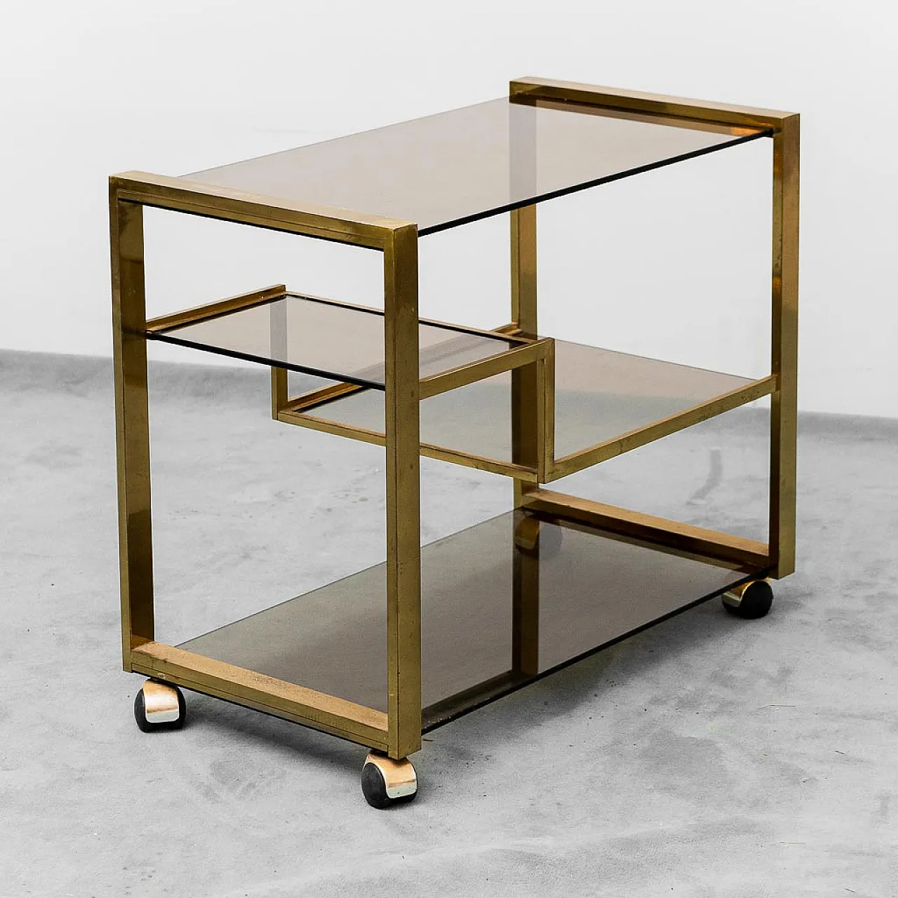 Golden metal trolley and smoked glass shelves, 1970s 3