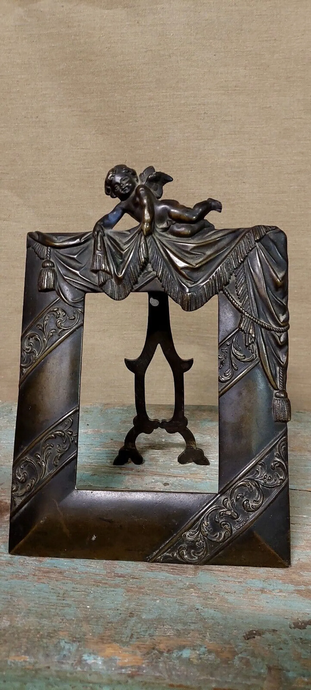 Bronze table photo frame, 19th century 2