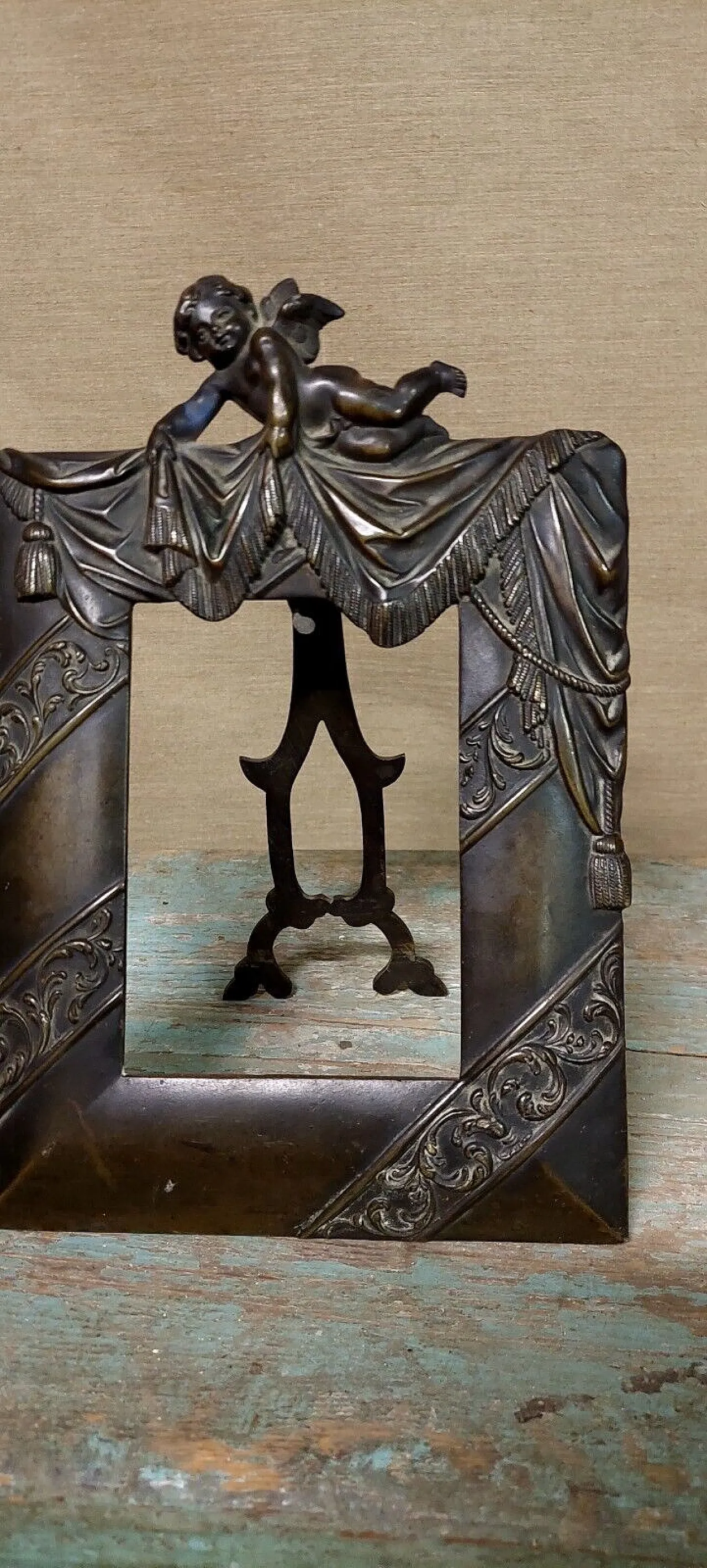 Bronze table photo frame, 19th century 4