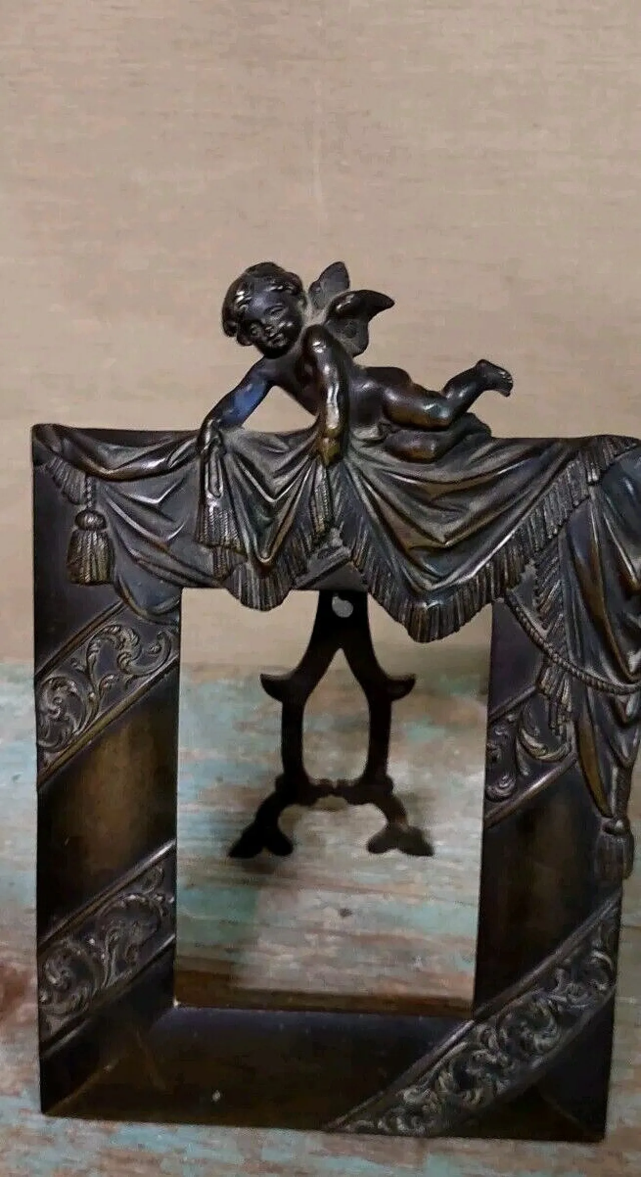 Bronze table photo frame, 19th century 9