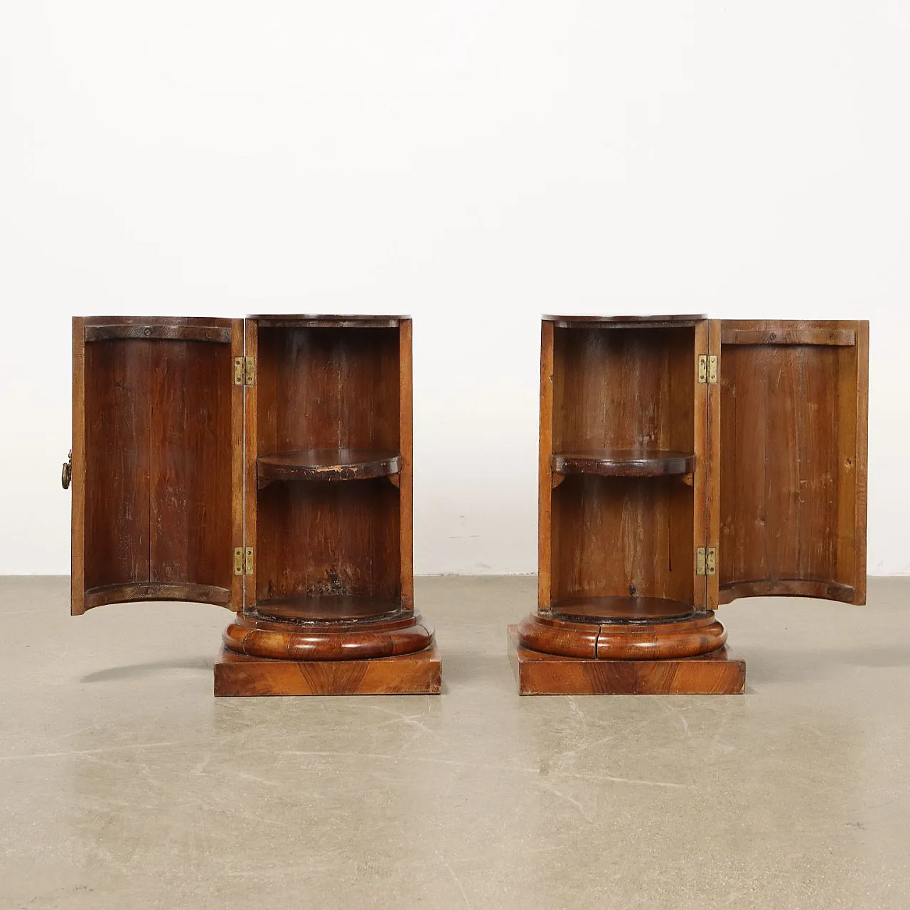 Pair of bedside tables in Empire style, 20th century 3